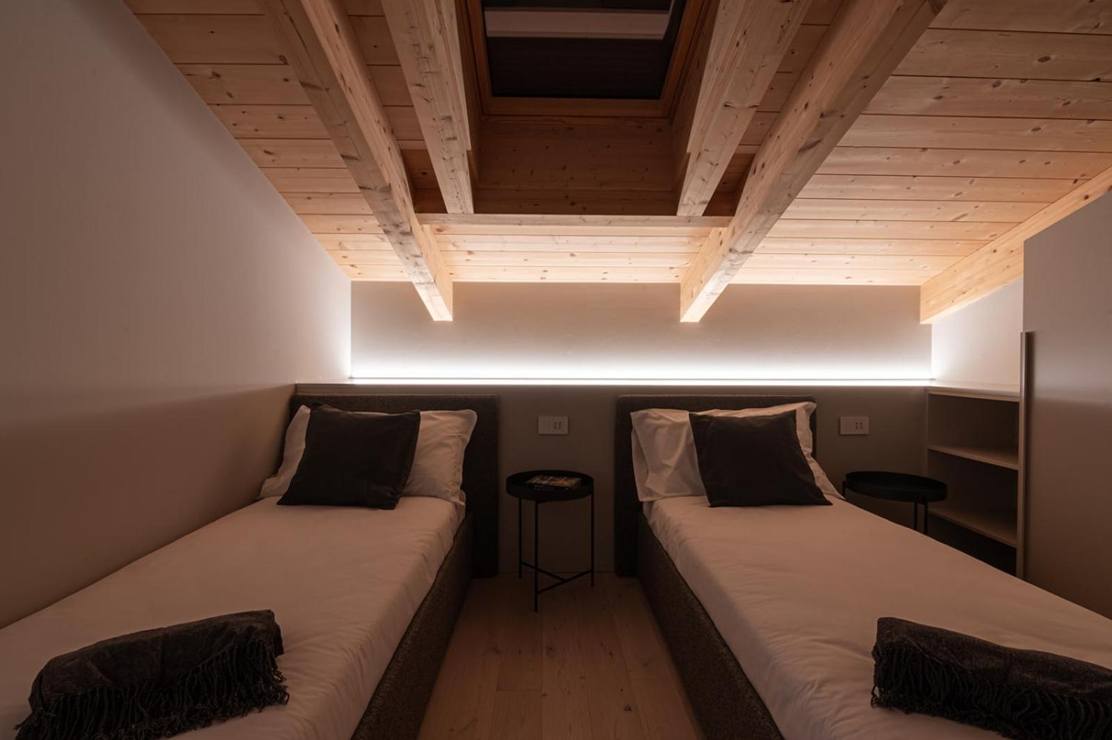 Lago Dorato Luxury Apartments & Villa - Lake Como View コーリコ エクステリア 写真