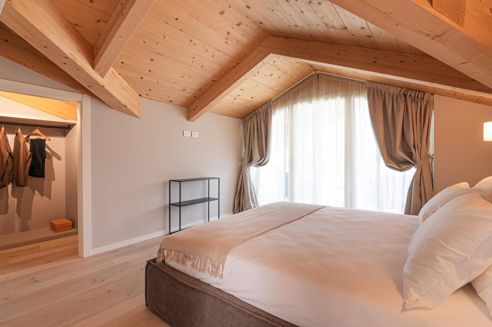 Lago Dorato Luxury Apartments & Villa - Lake Como View コーリコ エクステリア 写真