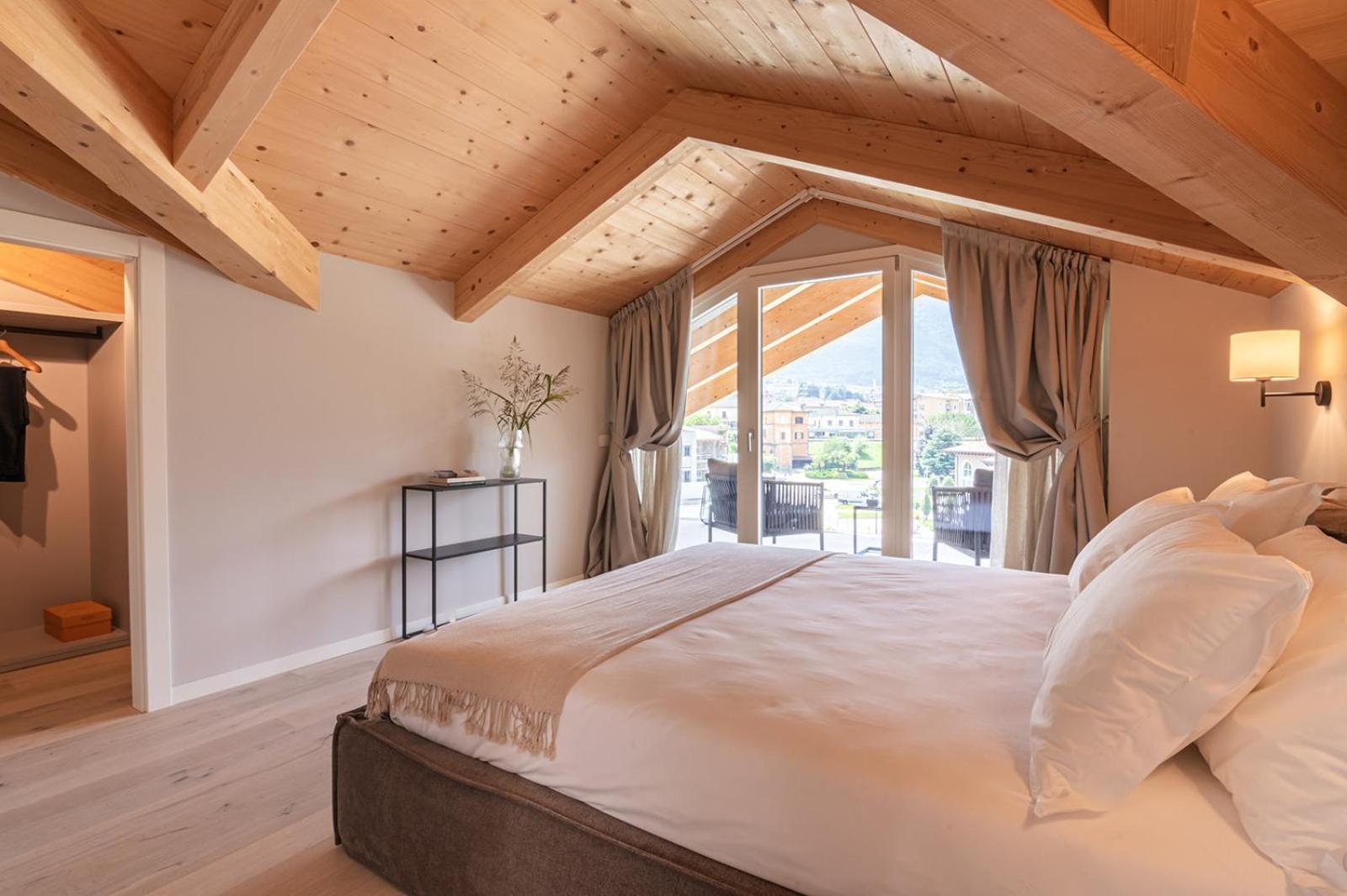 Lago Dorato Luxury Apartments & Villa - Lake Como View コーリコ エクステリア 写真
