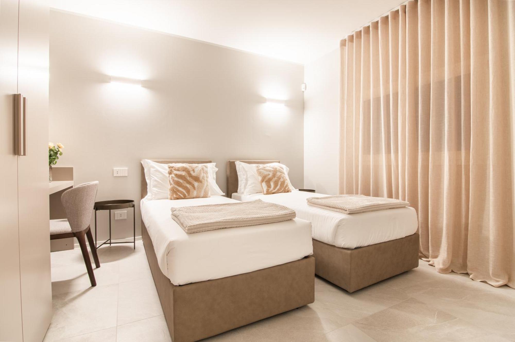 Lago Dorato Luxury Apartments & Villa - Lake Como View コーリコ エクステリア 写真