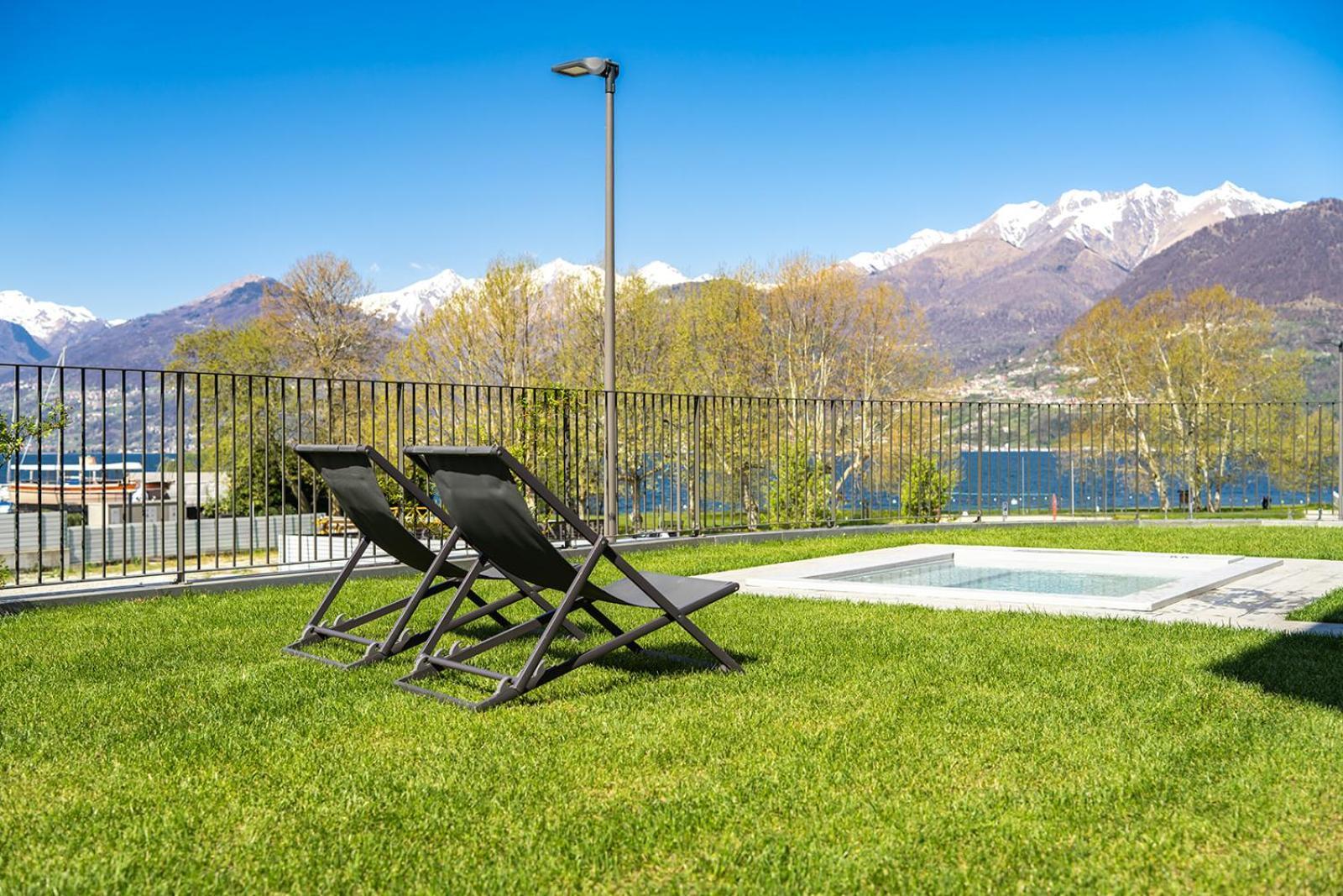 Lago Dorato Luxury Apartments & Villa - Lake Como View コーリコ エクステリア 写真