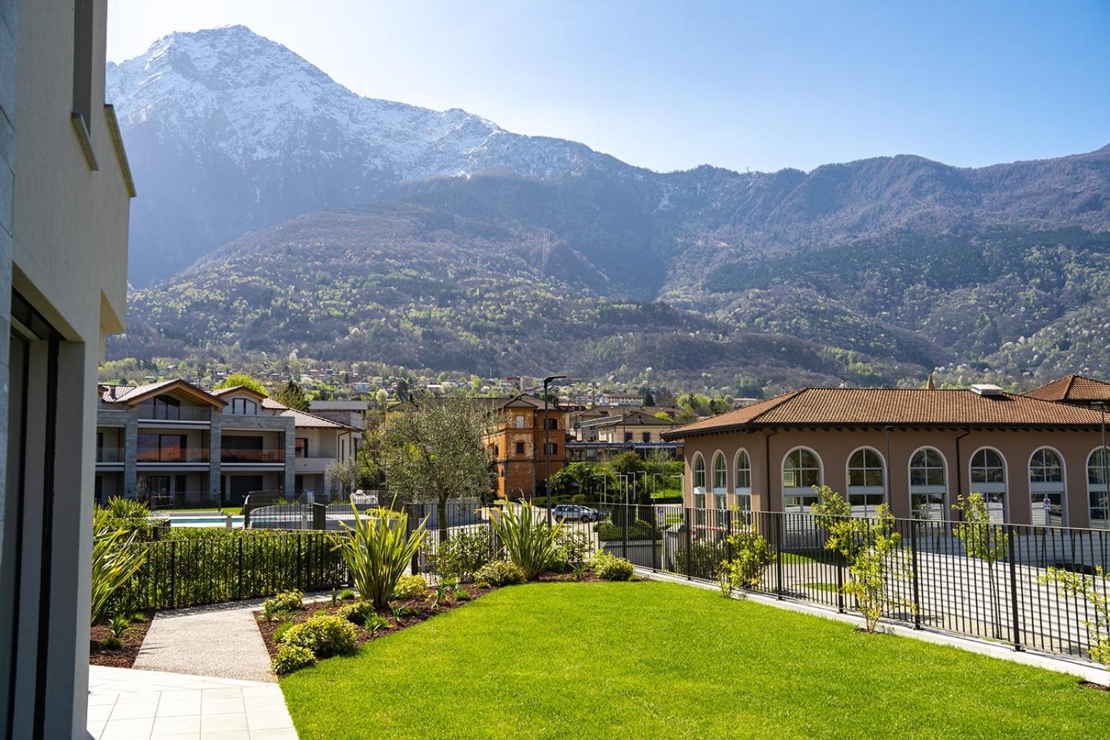Lago Dorato Luxury Apartments & Villa - Lake Como View コーリコ エクステリア 写真
