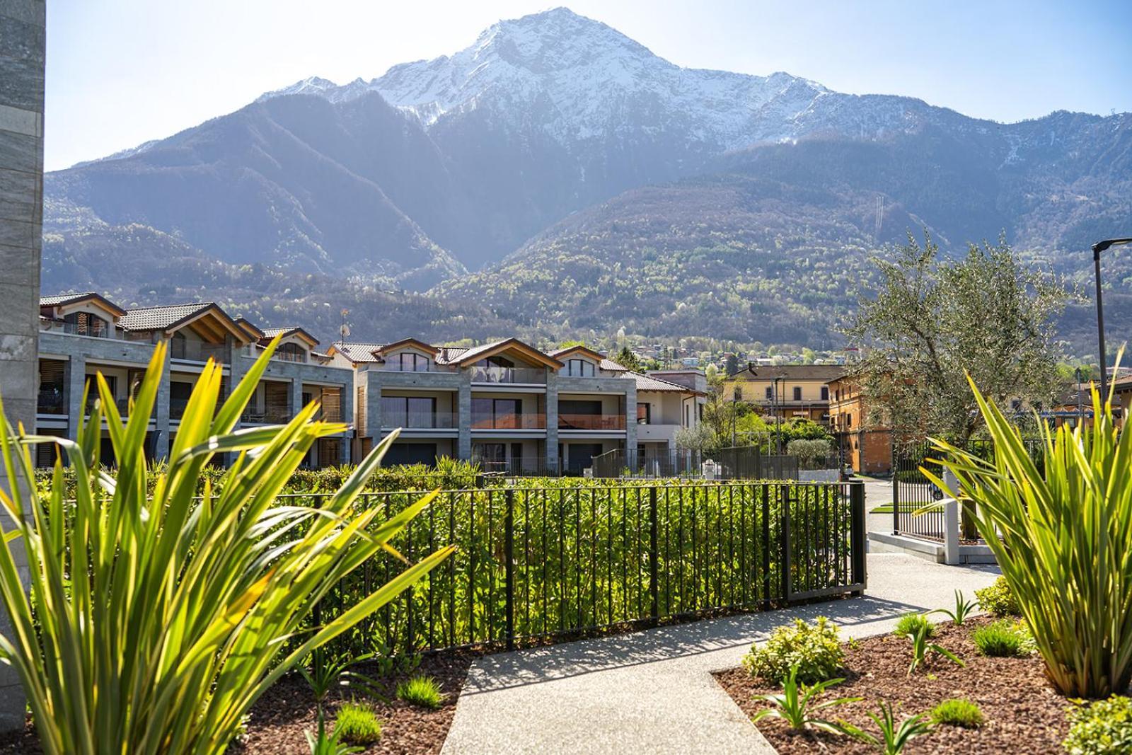 Lago Dorato Luxury Apartments & Villa - Lake Como View コーリコ エクステリア 写真